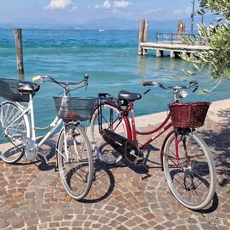 Apartamento Heidi In Centro Storico Lazise